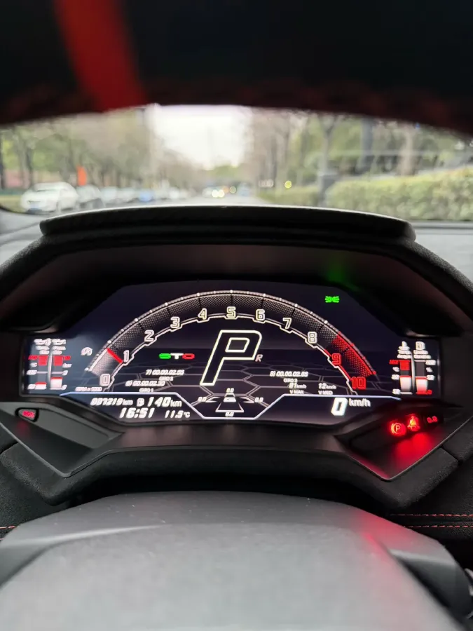 2021 Lamborghini Huracán 5.2L 640HP V10 7DCT,autocango,china used car exporter,china ev exporter,chinese used car exporter,chinese used ev exporter