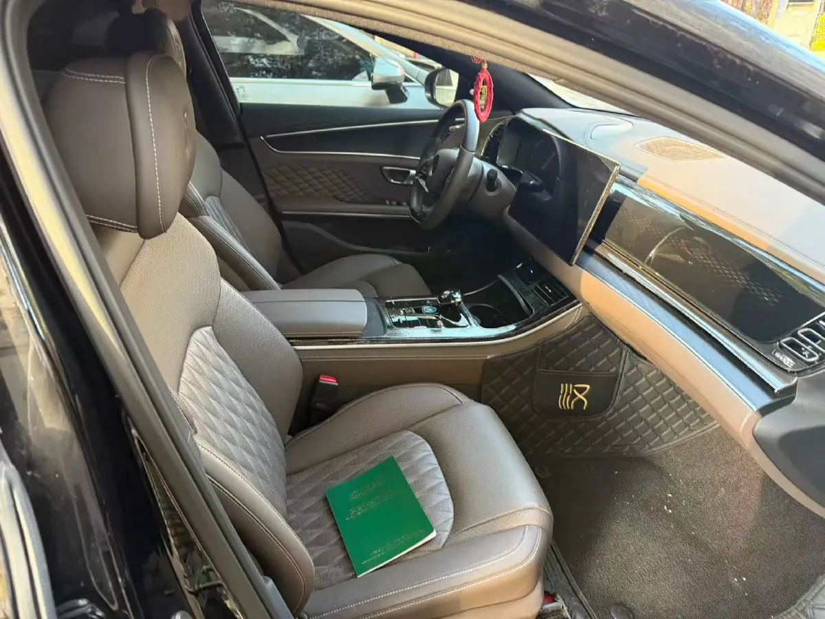 2022 Volkswagen Tiguan L 2.0T 186HP L4 7DCT,autocango,china used car exporter,china ev exporter,chinese used car exporter,chinese used ev exporter