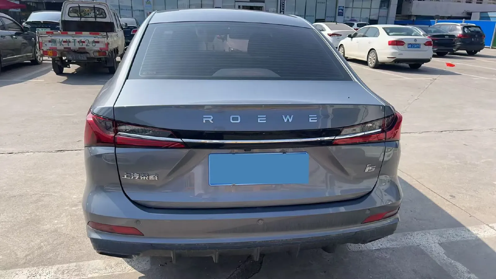 2026 Roewe i5 1.5L 129HP L4 5MT,autocango,china used car exporter,china ev exporter,chinese used car exporter,chinese used ev exporter