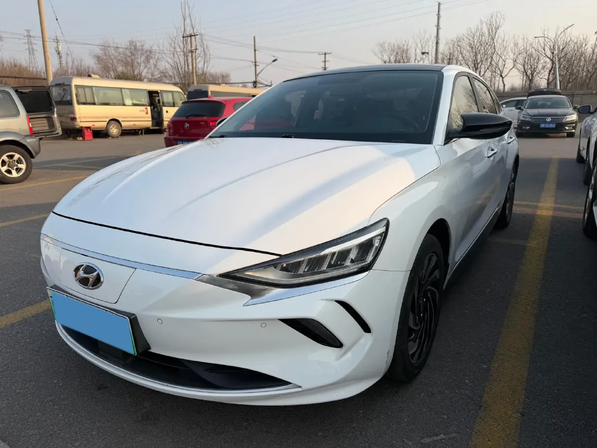 2020 Hyundai La Festa BEV 56.5KWH,autocango,china used car exporter,china ev exporter,chinese used car exporter,chinese used ev exporter