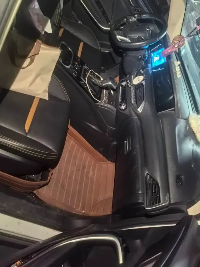 2019 Bestune T77 1.2T 143HP L4 7DCT,autocango,china used car exporter,china ev exporter,chinese used car exporter,chinese used ev exporter