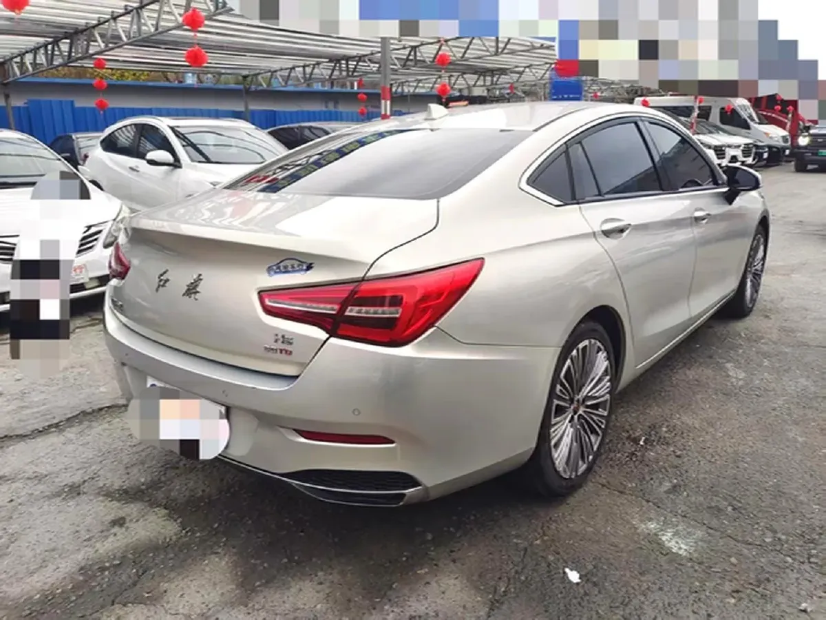 2022 HongQi H5 1.5T 169HP L4 7DCT,autocango,china used car exporter,china ev exporter,chinese used car exporter,chinese used ev exporter