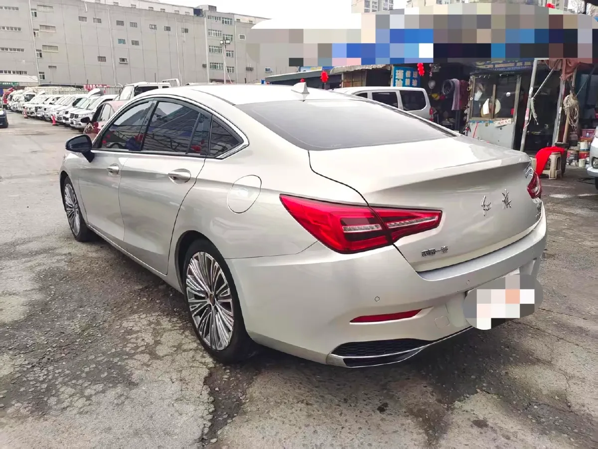 2022 HongQi H5 1.5T 169HP L4 7DCT,autocango,china used car exporter,china ev exporter,chinese used car exporter,chinese used ev exporter