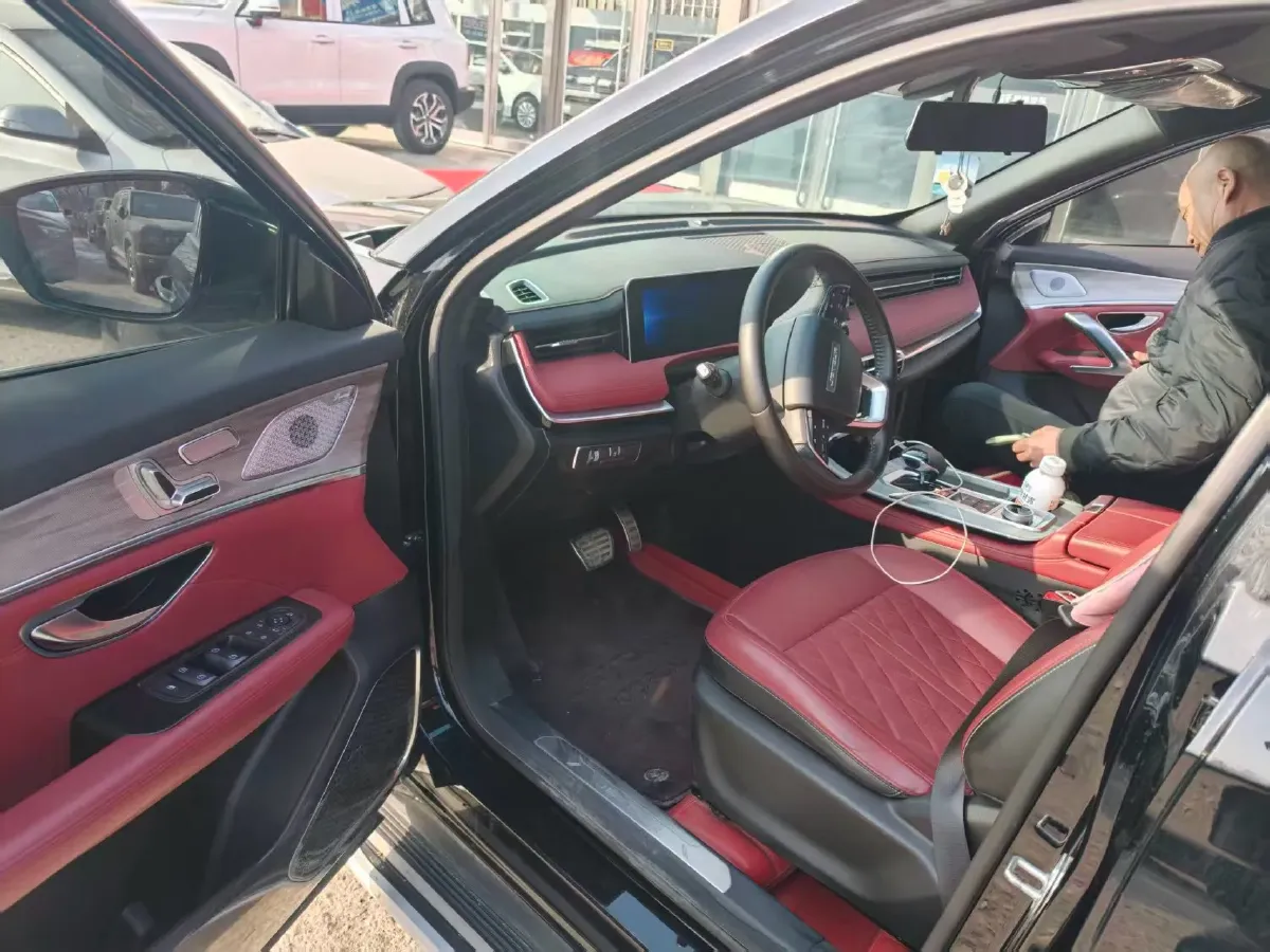 2023 ChangAn Oshan X7 Plus 1.5T 188HP L4 7DCT,autocango,china used car exporter,china ev exporter,chinese used car exporter,chinese used ev exporter