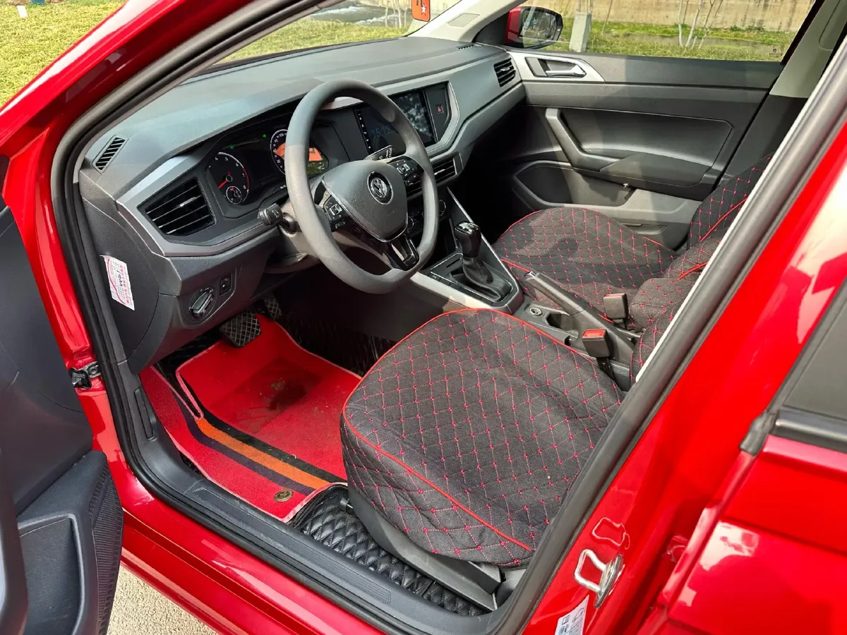 2019 Volkswagen Polo 1.5L 113HP L4 6AT,autocango,china used car exporter,china ev exporter,chinese used car exporter,chinese used ev exporter