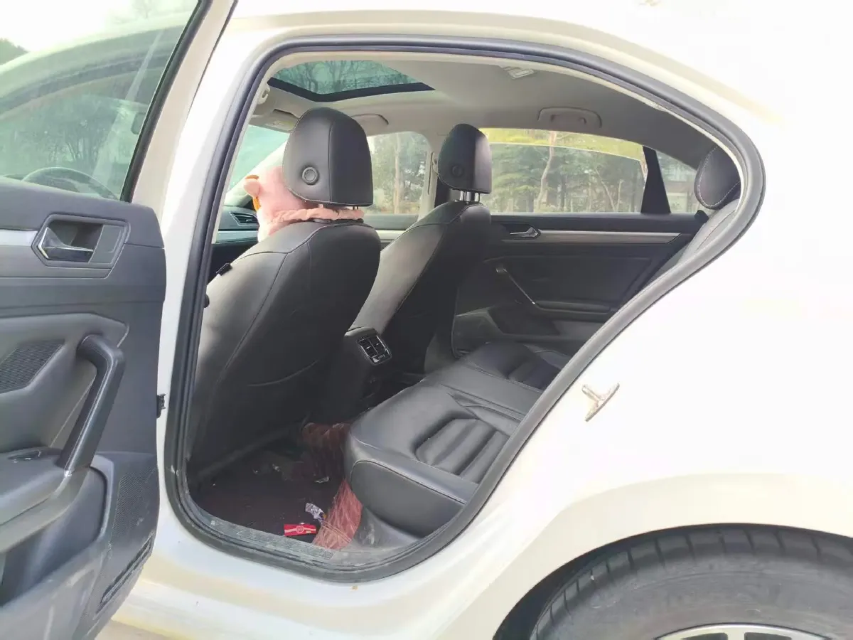 2021 Volkswagen Lamando 1.4T 150HP L4 7DCT,autocango,china used car exporter,china ev exporter,chinese used car exporter,chinese used ev exporter