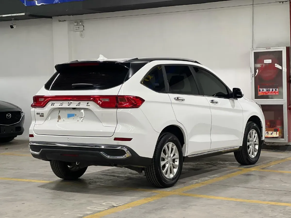 2021 Haval M6 1.5T 150HP L4 7DCT,autocango,china used car exporter,china ev exporter,chinese used car exporter,chinese used ev exporter