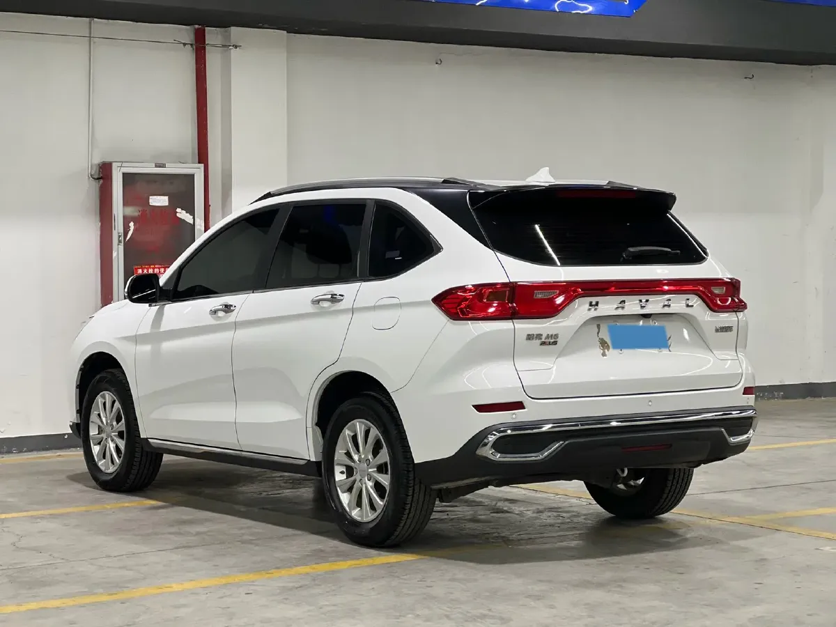 2021 Haval M6 1.5T 150HP L4 7DCT,autocango,china used car exporter,china ev exporter,chinese used car exporter,chinese used ev exporter