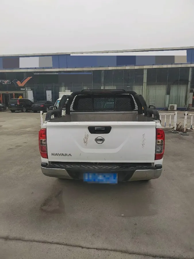 2019 Nissan Navara 2.5L 193HP L4 6MT,autocango,china used car exporter,china ev exporter,chinese used car exporter,chinese used ev exporter