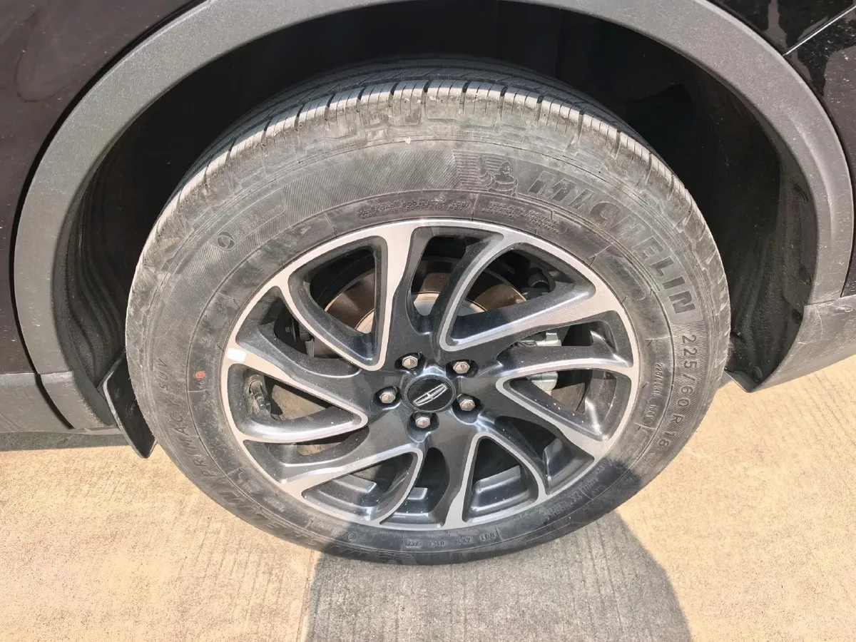 2022 Lincoln Corsair 2.0T 245HP L4 8AT,autocango,china used car exporter,china ev exporter,chinese used car exporter,chinese used ev exporter