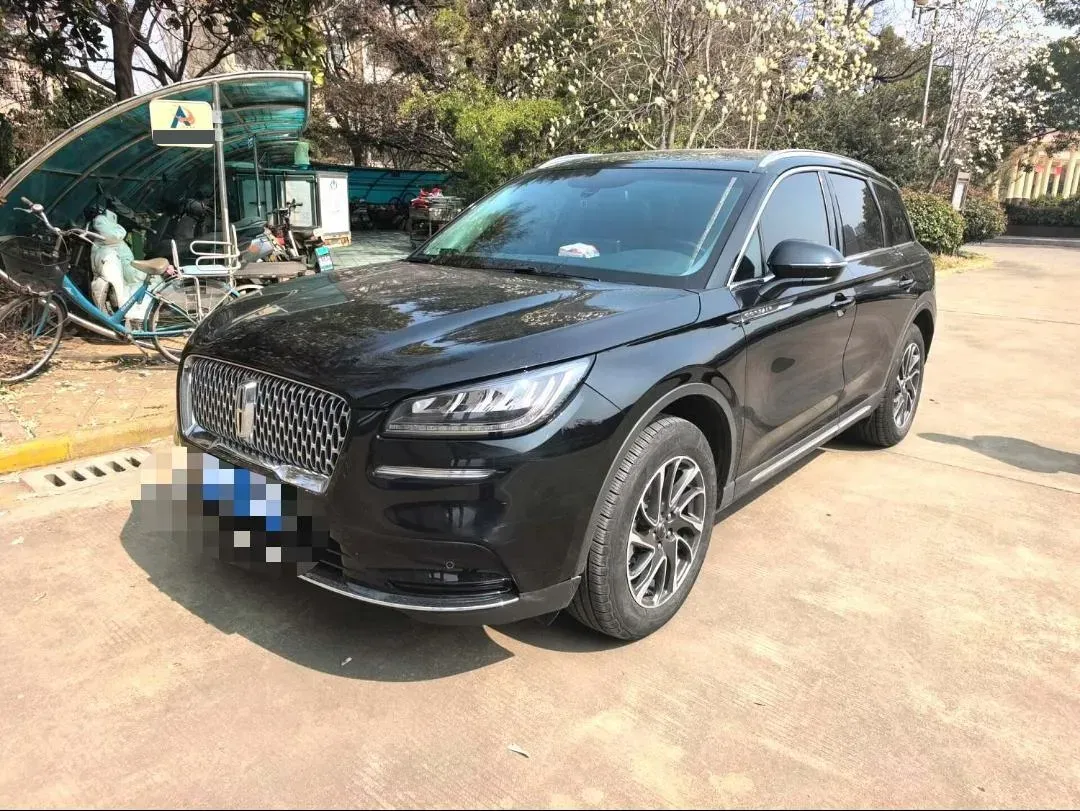 2022 Lincoln Corsair 2.0T 245HP L4 8AT,autocango,china used car exporter,china ev exporter,chinese used car exporter,chinese used ev exporter