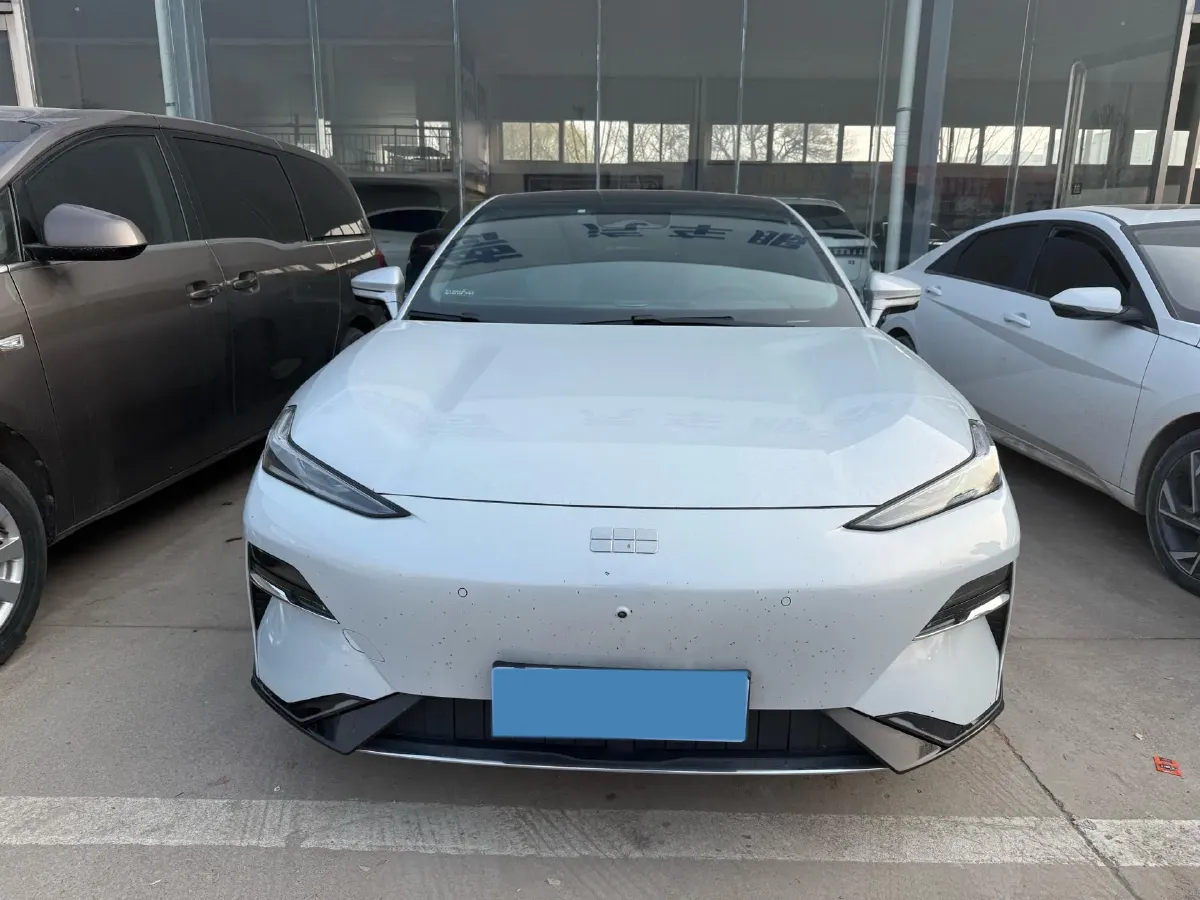 2025 MAXUS InterstellarX 2.5T 224HP L4 8AT,autocango,china used car exporter,china ev exporter,chinese used car exporter,chinese used ev exporter