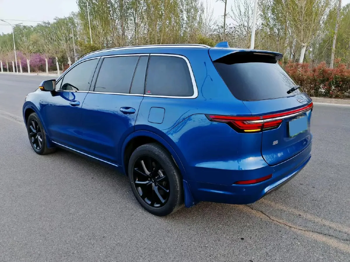 2020 Li ONE Range Extended 131HP REEV 40.5KWH,autocango,china used car exporter,china ev exporter,chinese used car exporter,chinese used ev exporter