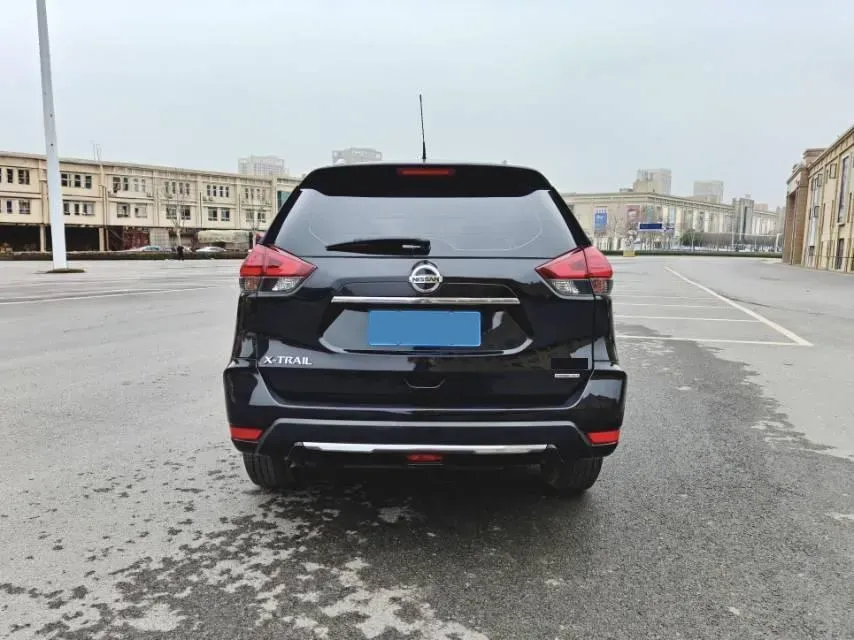 2019 Nissan X-Trail 2.0L 154HP L4 CVT,autocango,china used car exporter,china ev exporter,chinese used car exporter,chinese used ev exporter