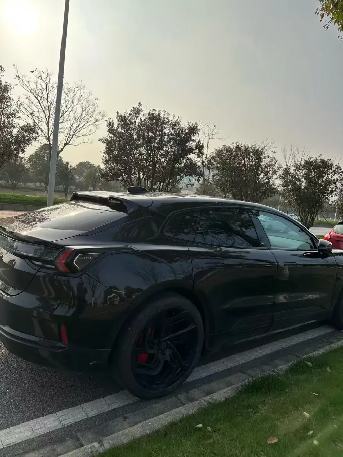 2022 Zeekr 001 BEV 86KWH,autocango,china used car exporter,china ev exporter,chinese used car exporter,chinese used ev exporter