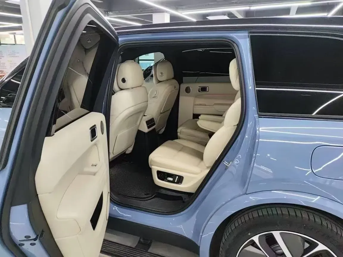 2022 Li L9 Range Extended 154HP REEV 42.6KWH,autocango,china used car exporter,china ev exporter,chinese used car exporter,chinese used ev exporter