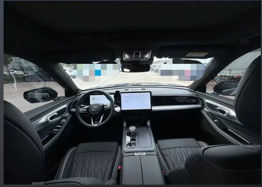 2024 GAC Trumpchi GS8 2.0T 252HP L4 8AT,autocango,china used car exporter,china ev exporter,chinese used car exporter,chinese used ev exporter