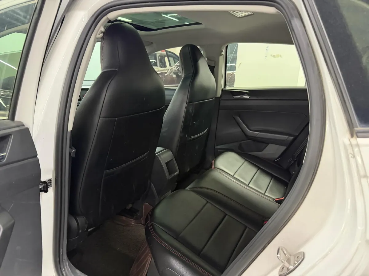 2019 Volkswagen Polo 1.5L 113HP L4 6AT,autocango,china used car exporter,china ev exporter,chinese used car exporter,chinese used ev exporter