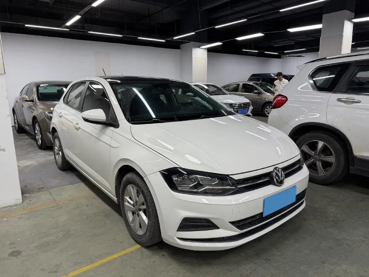 2019 Volkswagen Polo 1.5L 113HP L4 6AT,autocango,china used car exporter,china ev exporter,chinese used car exporter,chinese used ev exporter