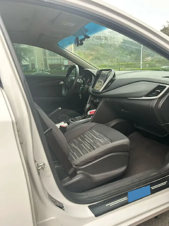 2019 Chevrolet Cavalier 1.5L 113HP L4 6AT,autocango,china used car exporter,china ev exporter,chinese used car exporter,chinese used ev exporter