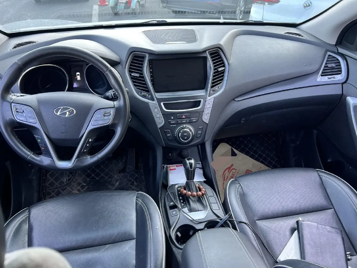 2017 Hyundai Santafe 2.0T 245HP L4 6AT,autocango,china used car exporter,china ev exporter,chinese used car exporter,chinese used ev exporter