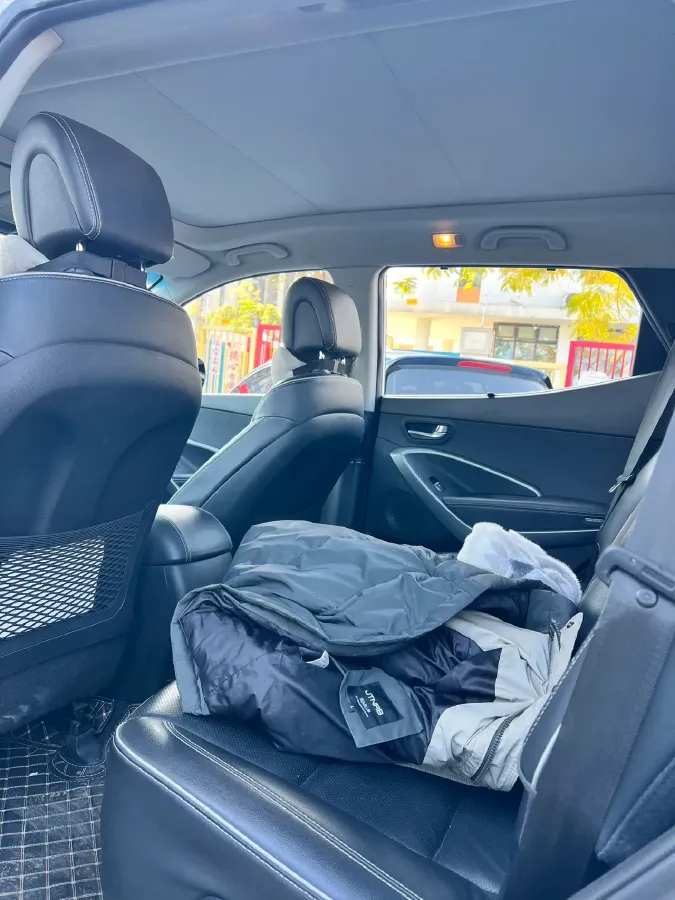 2017 Hyundai Santafe 2.0T 245HP L4 6AT,autocango,china used car exporter,china ev exporter,chinese used car exporter,chinese used ev exporter