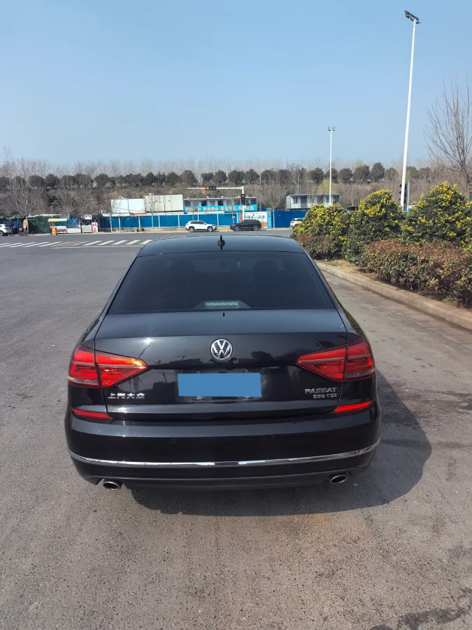 2017 Volkswagen Passat 1.8T 180HP L4 7DCT,autocango,china used car exporter,china ev exporter,chinese used car exporter,chinese used ev exporter