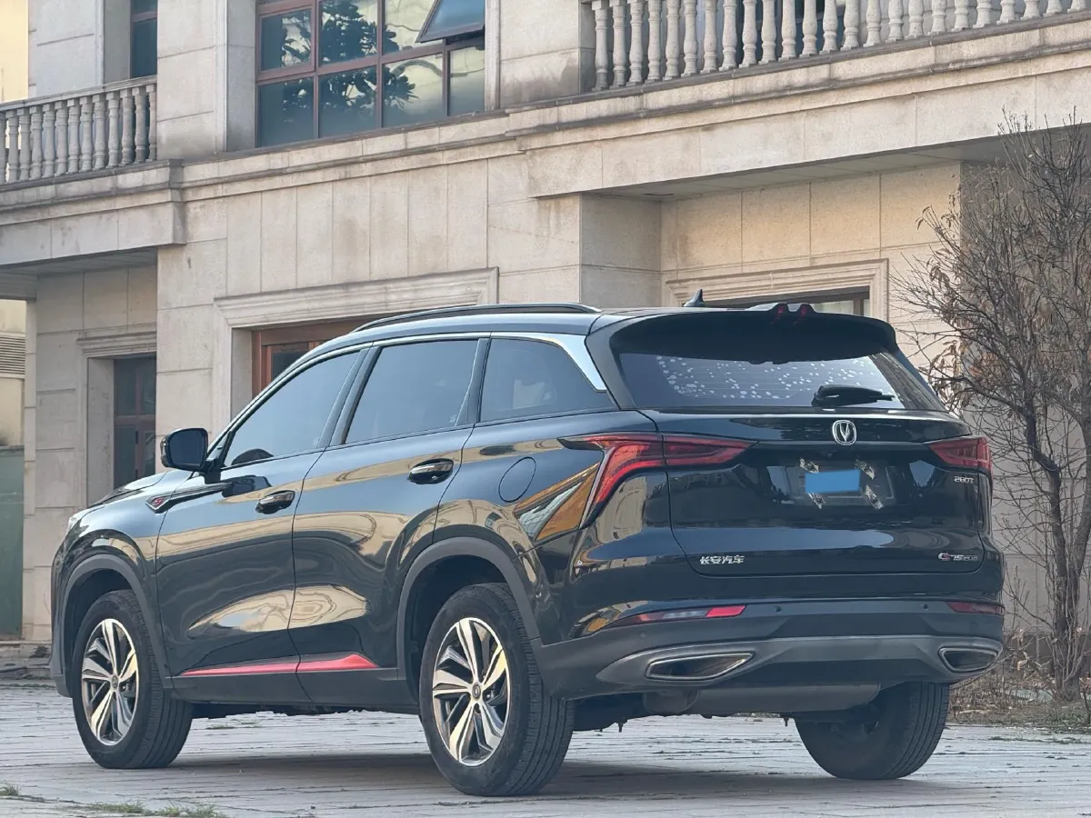 2022 ChangAn CS75 Plus 1.5T 178HP L4 6AT,autocango,china used car exporter,china ev exporter,chinese used car exporter,chinese used ev exporter