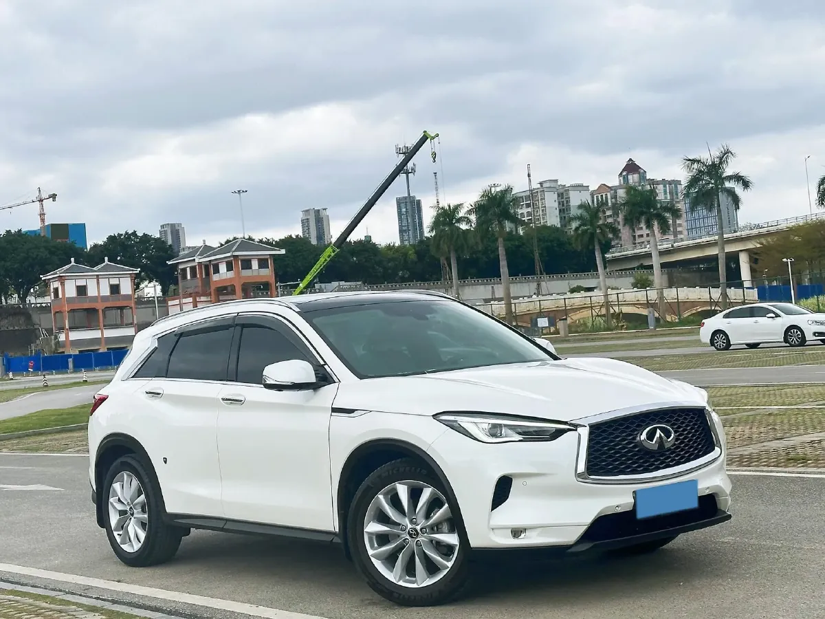 2018 Mitsubishi Pajero 3.0L 174HP V6 5AT,autocango,china used car exporter,china ev exporter,chinese used car exporter,chinese used ev exporter