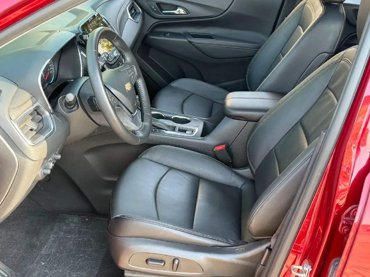 2018 Chevrolet Equinox 2.0T 260HP L4 9AT,autocango,china used car exporter,china ev exporter,chinese used car exporter,chinese used ev exporter