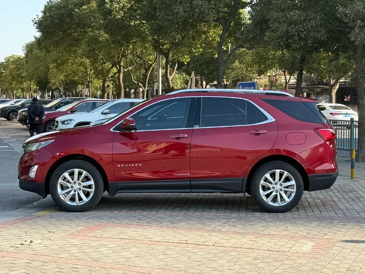 2018 Chevrolet Equinox 2.0T 260HP L4 9AT,autocango,china used car exporter,china ev exporter,chinese used car exporter,chinese used ev exporter