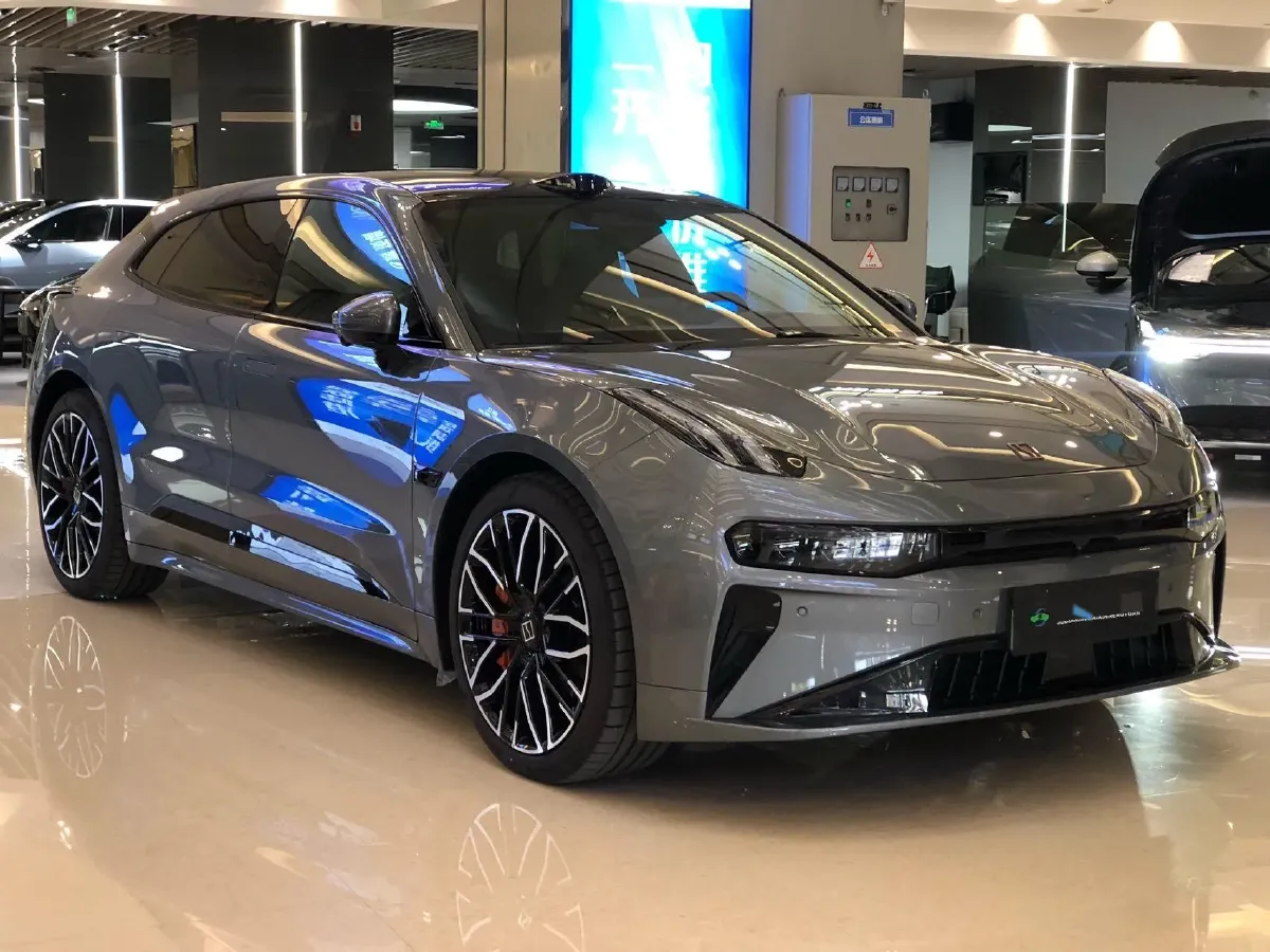 2025 Zeekr 001 BEV 100KWH,autocango,china used car exporter,china ev exporter,chinese used car exporter,chinese used ev exporter