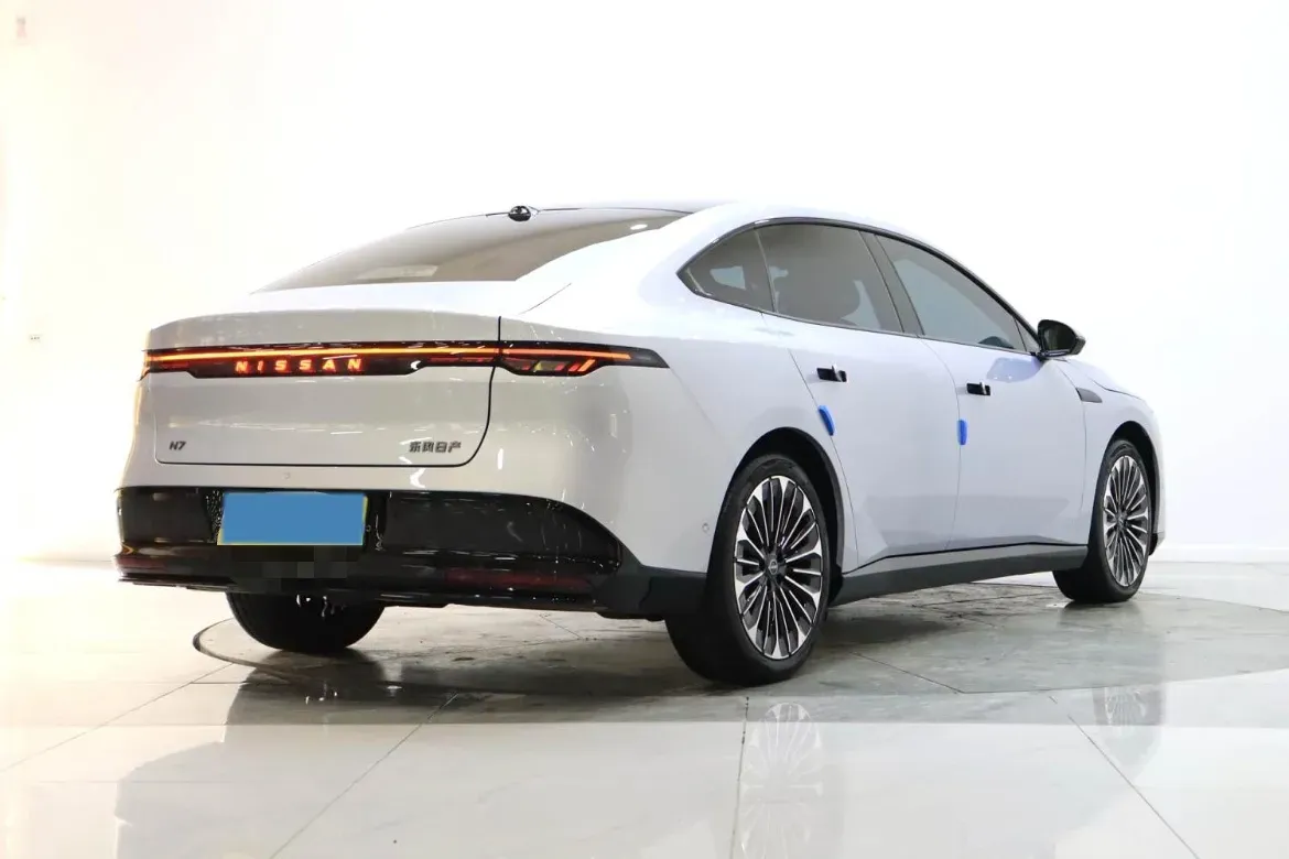 2025 Nissan N7 BEV 73KWH,autocango,china used car exporter,china ev exporter,chinese used car exporter,chinese used ev exporter