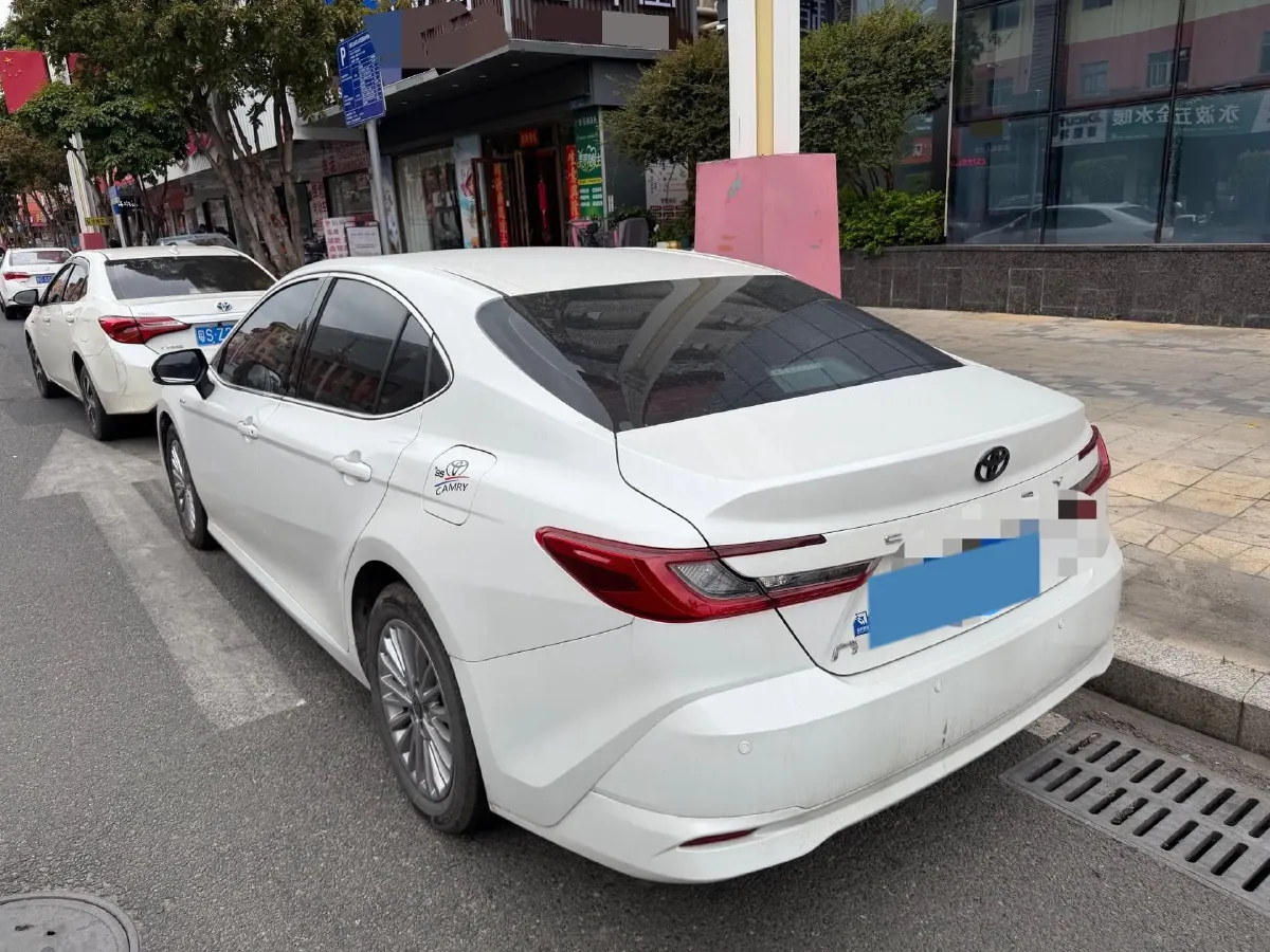 2024 Toyota Camry 2.0L 152HP L4 E-CVT Hybrid,autocango,china used car exporter,china ev exporter,chinese used car exporter,chinese used ev exporter