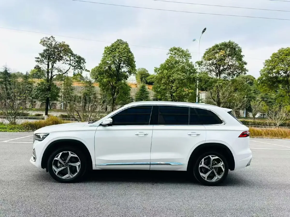 2021 Geely Monjaro 2.0T 218HP L4 7DCT,autocango,china used car exporter,china ev exporter,chinese used car exporter,chinese used ev exporter
