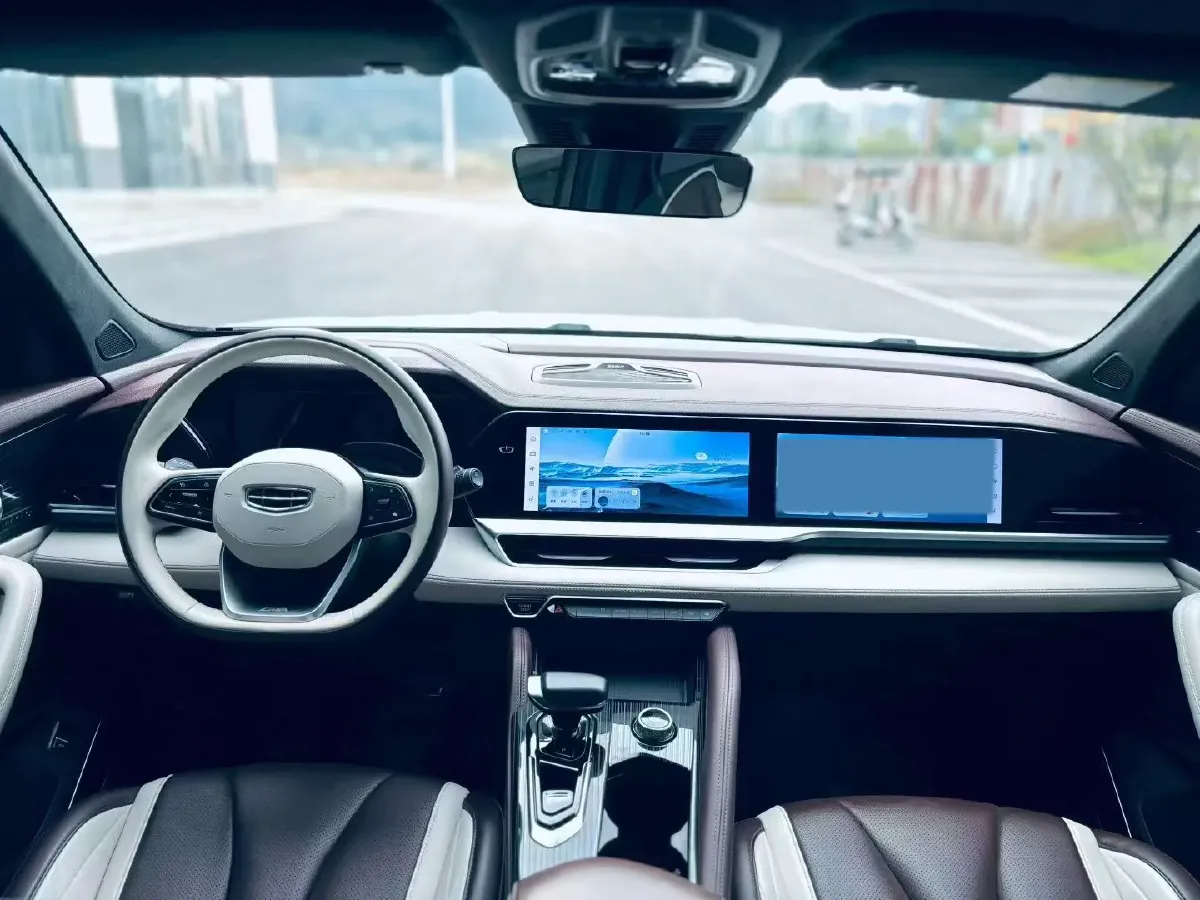 2021 Geely Monjaro 2.0T 218HP L4 7DCT,autocango,china used car exporter,china ev exporter,chinese used car exporter,chinese used ev exporter