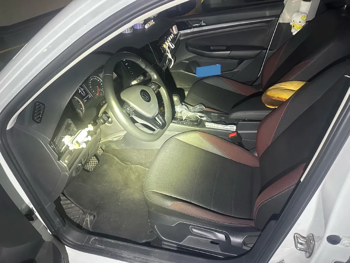 2021 Volkswagen Bora 1.5L 113HP L4 6AT,autocango,china used car exporter,china ev exporter,chinese used car exporter,chinese used ev exporter