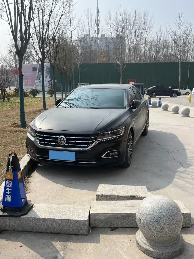 2019 Volvo V40 1.5T 152HP L4 6AT,autocango,china used car exporter,china ev exporter,chinese used car exporter,chinese used ev exporter