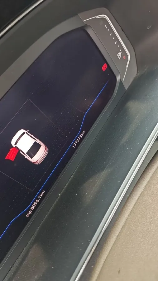 2019 Volvo V40 1.5T 152HP L4 6AT,autocango,china used car exporter,china ev exporter,chinese used car exporter,chinese used ev exporter