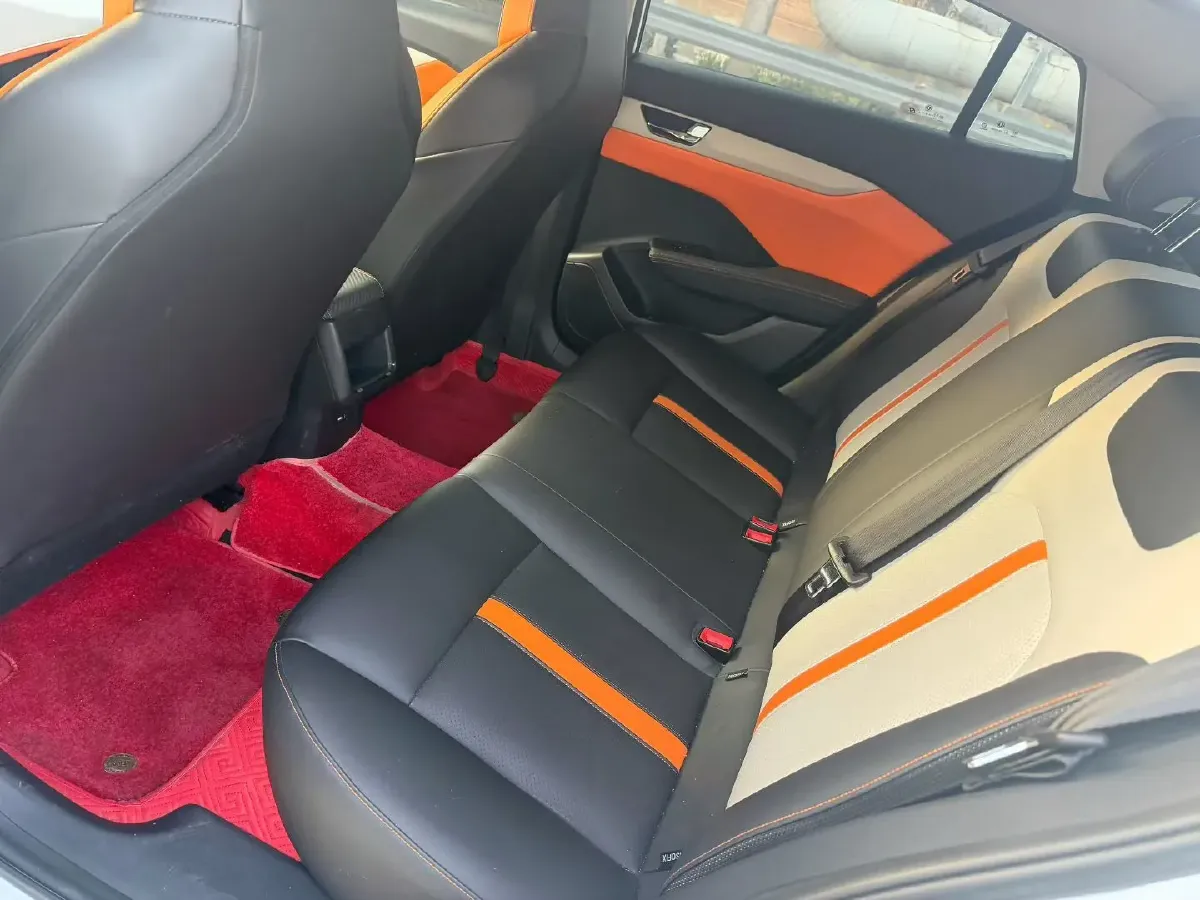 2023 DongFeng Aeolus YiXuan 1.5L 125HP L4 6DCT,autocango,china used car exporter,china ev exporter,chinese used car exporter,chinese used ev exporter