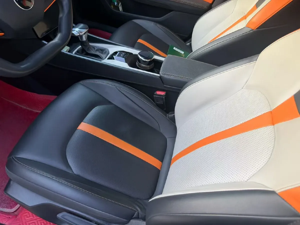 2023 DongFeng Aeolus YiXuan 1.5L 125HP L4 6DCT,autocango,china used car exporter,china ev exporter,chinese used car exporter,chinese used ev exporter