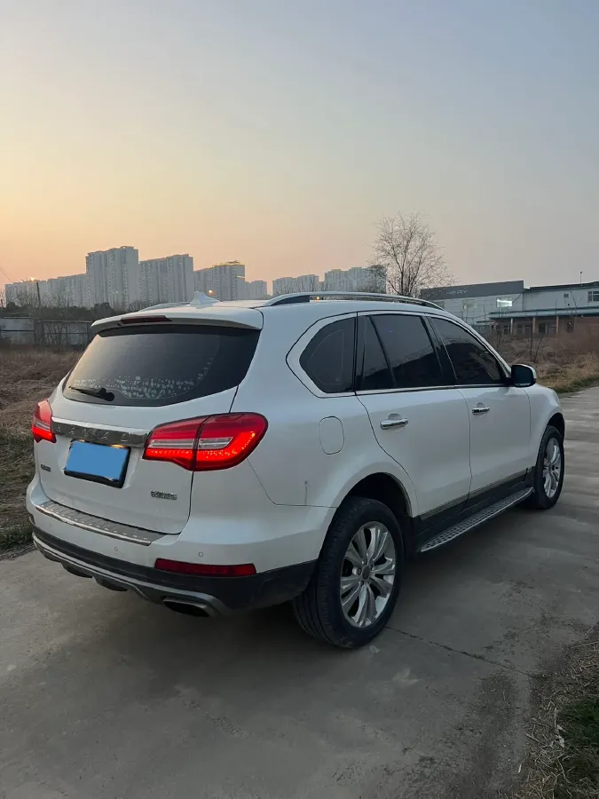2017 Haval H8 2.0T 252HP L4 8AT,autocango,china used car exporter,china ev exporter,chinese used car exporter,chinese used ev exporter