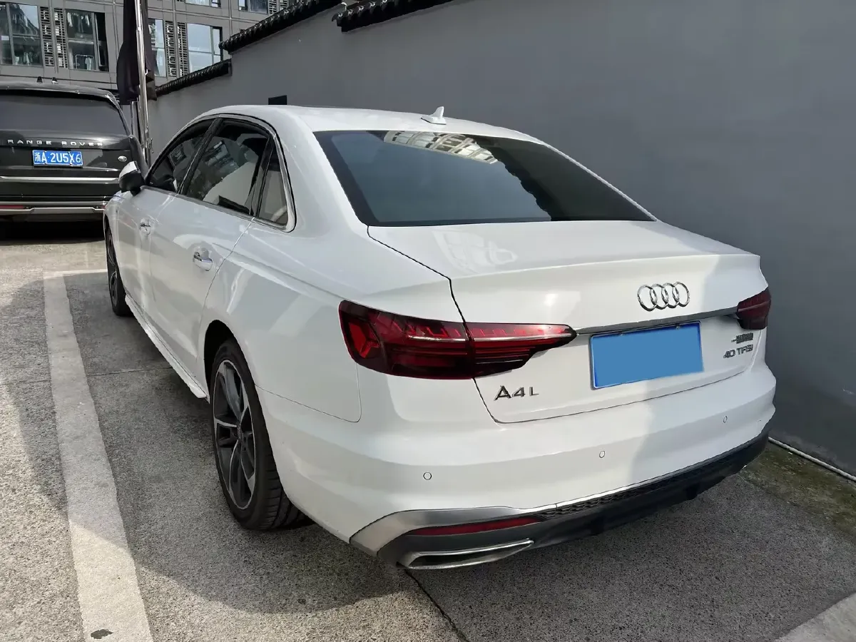 2020 Audi A4L 2.0T 190HP L4 7DCT,autocango,china used car exporter,china ev exporter,chinese used car exporter,chinese used ev exporter