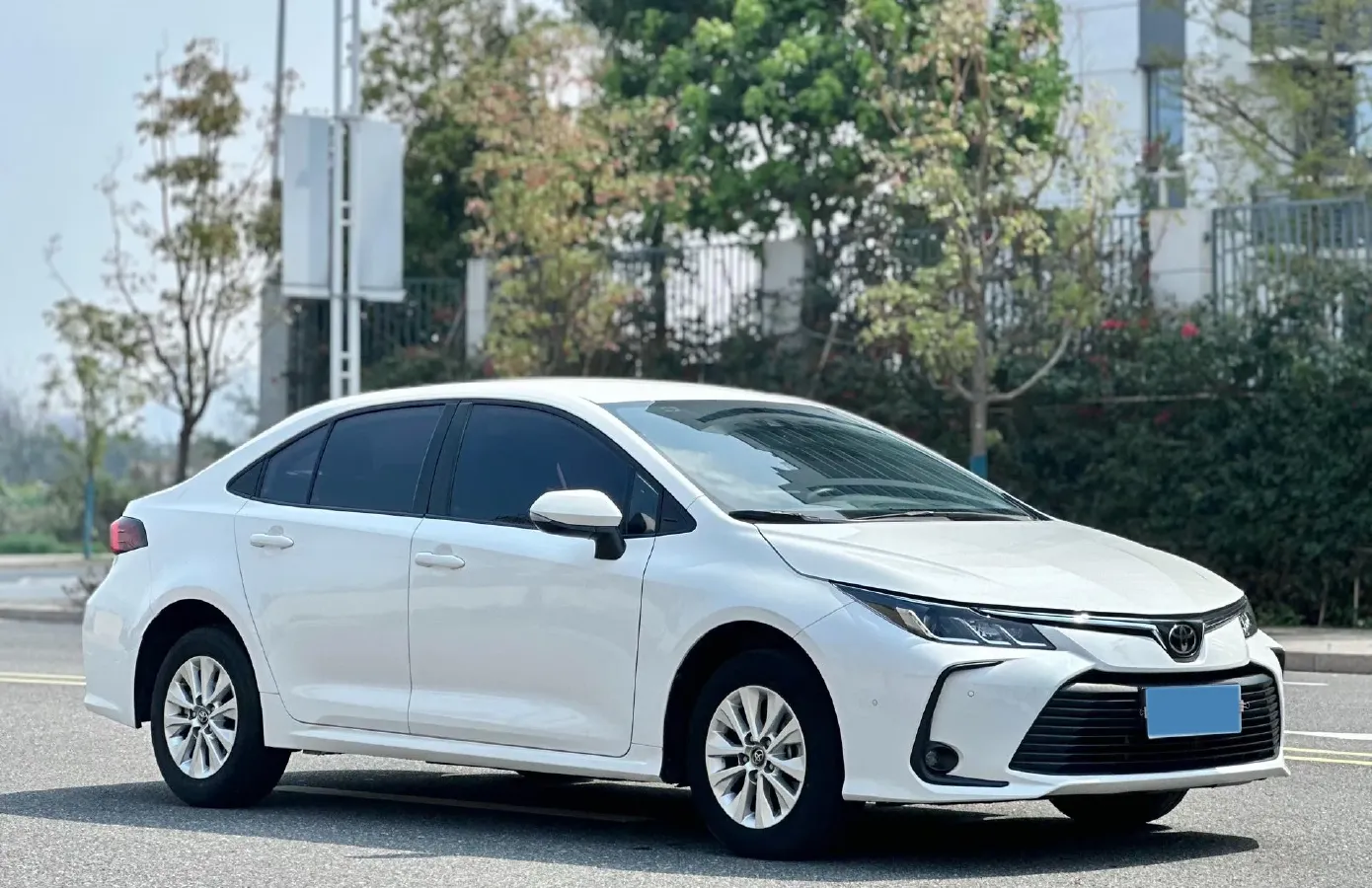 2022 Toyota Corolla 1.2T 116HP L4 CVT,autocango,china used car exporter,china ev exporter,chinese used car exporter,chinese used ev exporter
