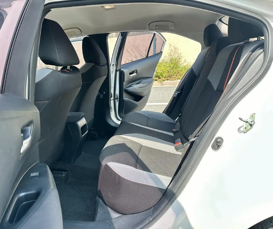 2022 Toyota Corolla 1.2T 116HP L4 CVT,autocango,china used car exporter,china ev exporter,chinese used car exporter,chinese used ev exporter