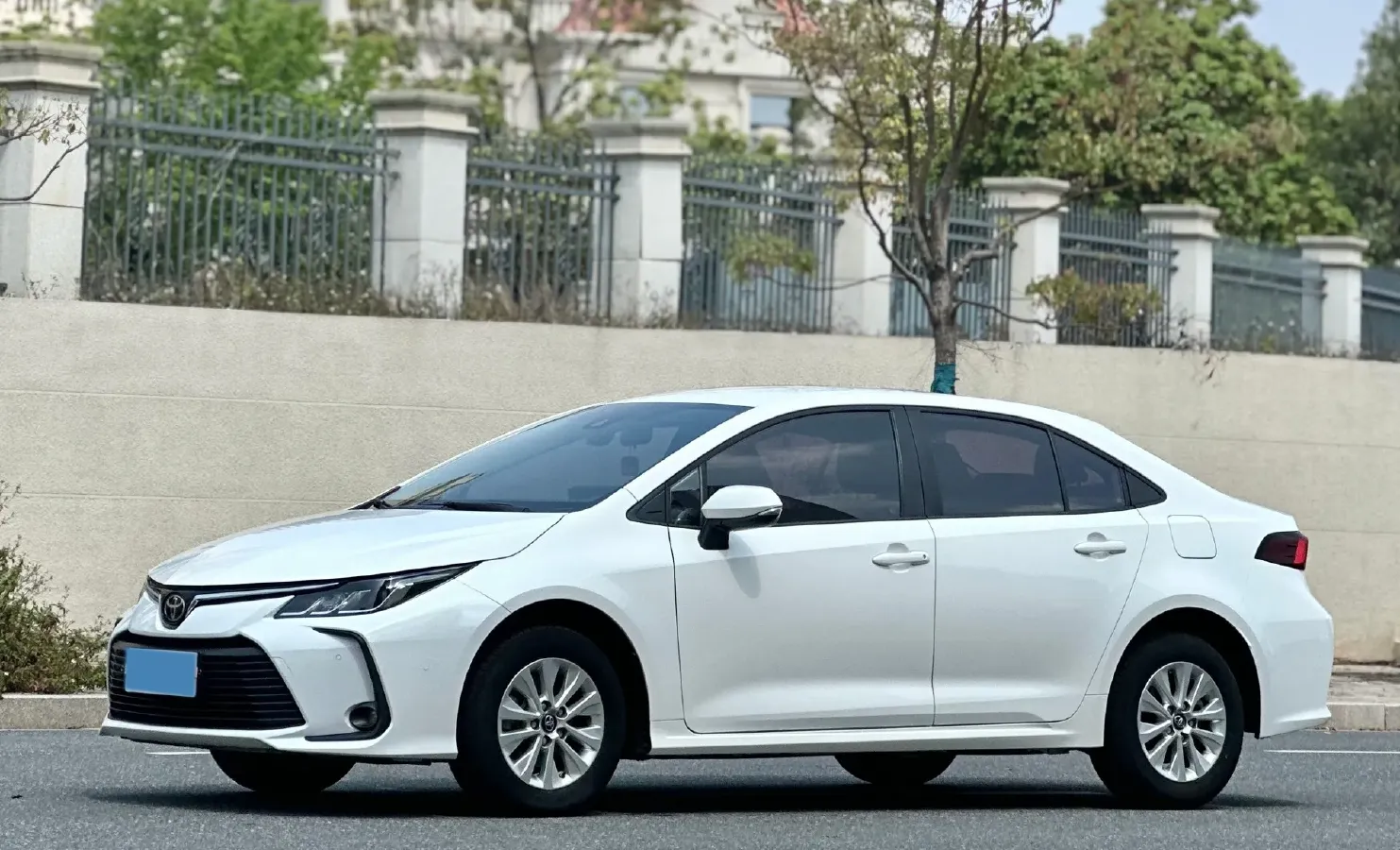 2022 Toyota Corolla 1.2T 116HP L4 CVT,autocango,china used car exporter,china ev exporter,chinese used car exporter,chinese used ev exporter
