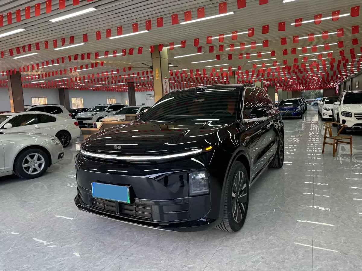 2025 Li L6 Range Extended 154HP L4 REEV,autocango,china used car exporter,china ev exporter,chinese used car exporter,chinese used ev exporter