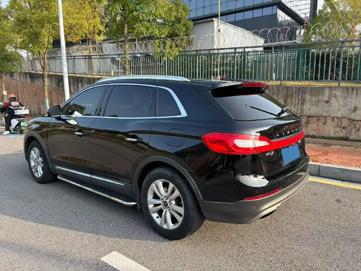 2017 Lincoln MKX 2.0T 253HP L4 6AT,autocango,china used car exporter,china ev exporter,chinese used car exporter,chinese used ev exporter