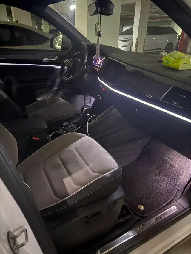 2020 Volkswagen Tayron 2.0T 220HP L4 7DCT,autocango,china used car exporter,china ev exporter,chinese used car exporter,chinese used ev exporter