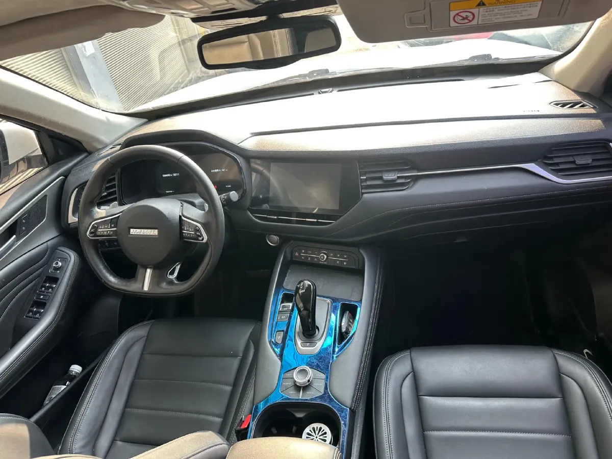 2019 Haval F7 2.0T 197HP L4 7DCT,autocango,china used car exporter,china ev exporter,chinese used car exporter,chinese used ev exporter